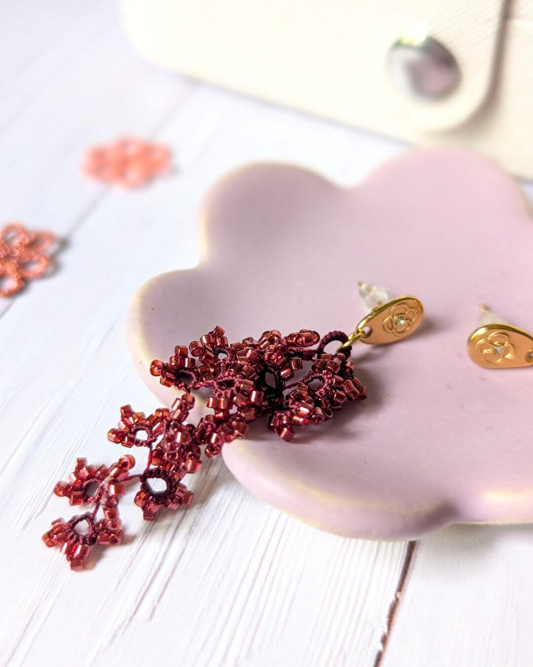 Boucles d'oreilles en dentelle Primavera, cascade de perles